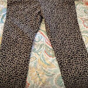 Animal print ankle pants
